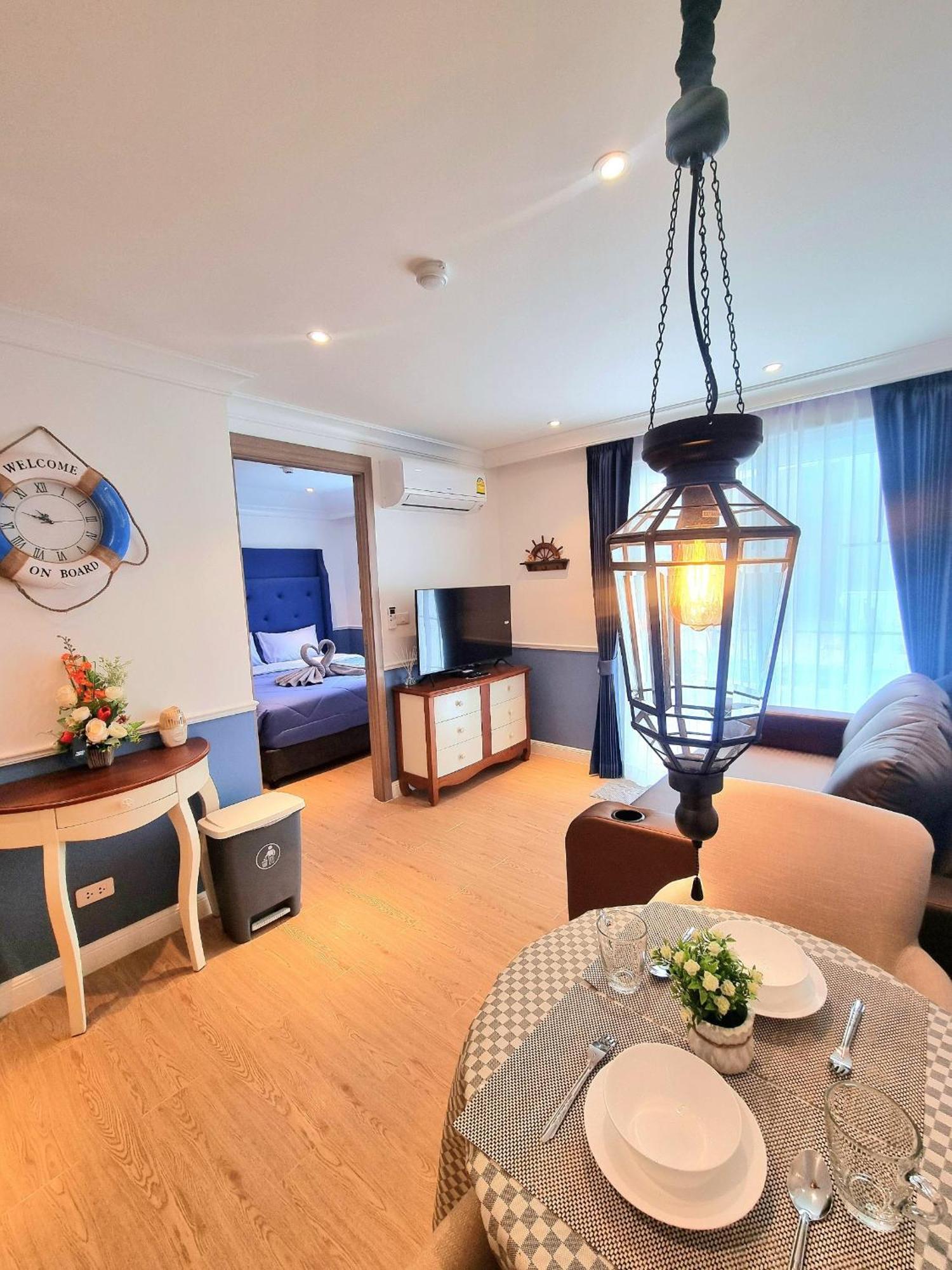 Seven Seas Cote D'Azur Resort Jomtien Na Chom Thian Exteriör bild