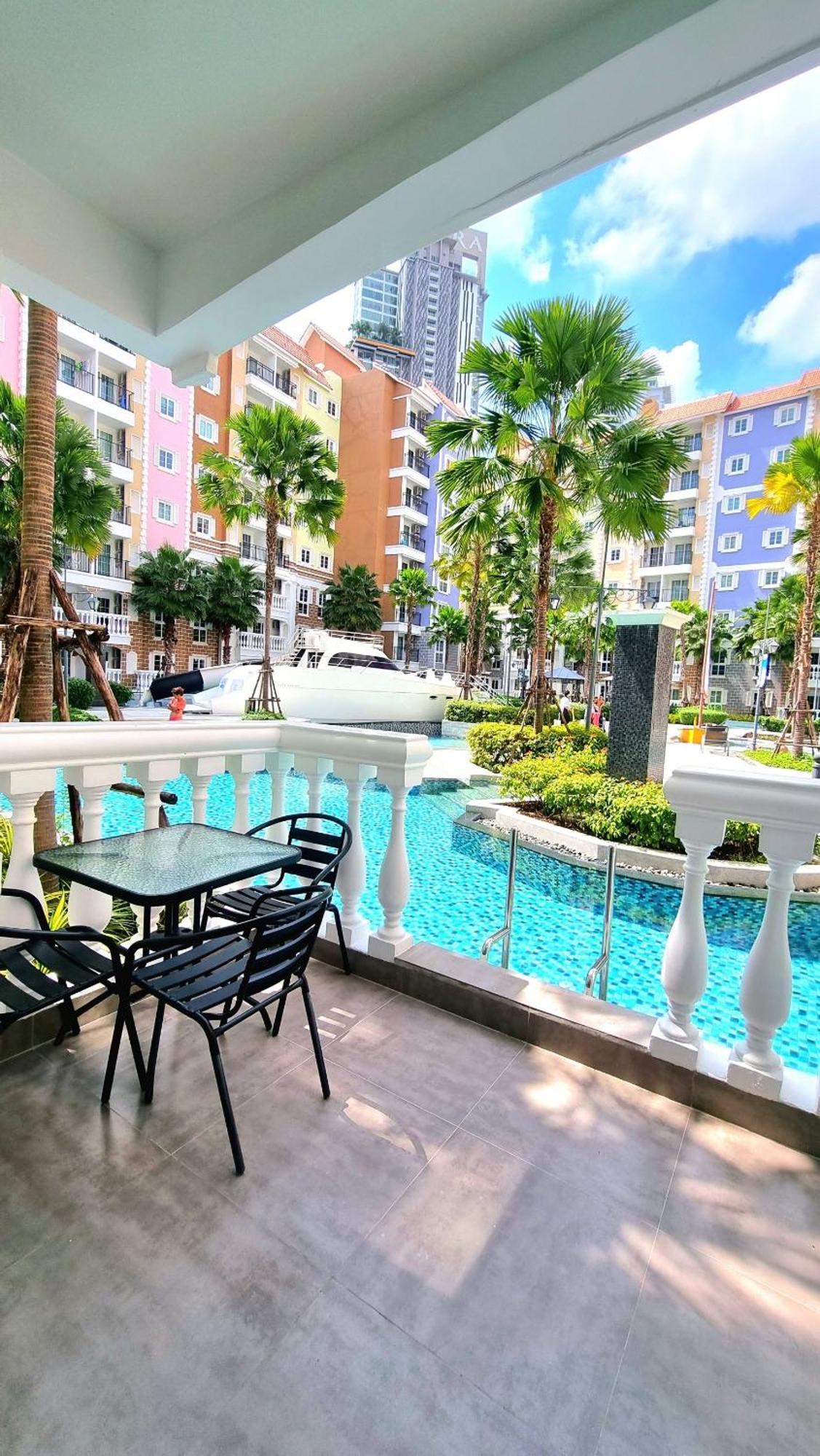 Seven Seas Cote D'Azur Resort Jomtien Na Chom Thian Exteriör bild