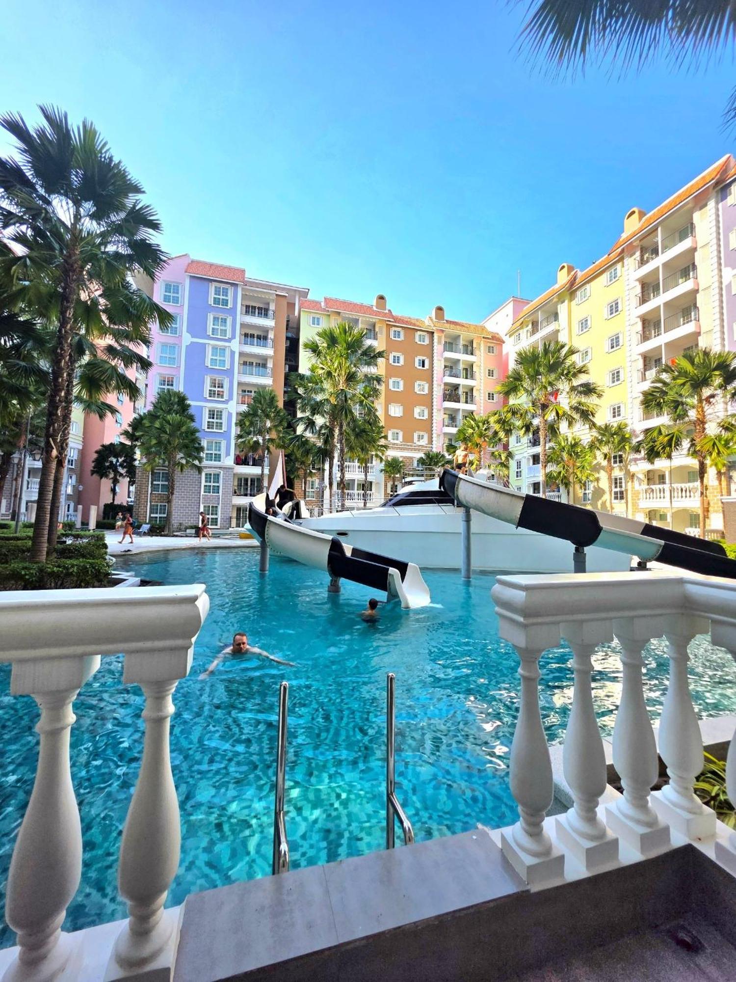 Seven Seas Cote D'Azur Resort Jomtien Na Chom Thian Exteriör bild