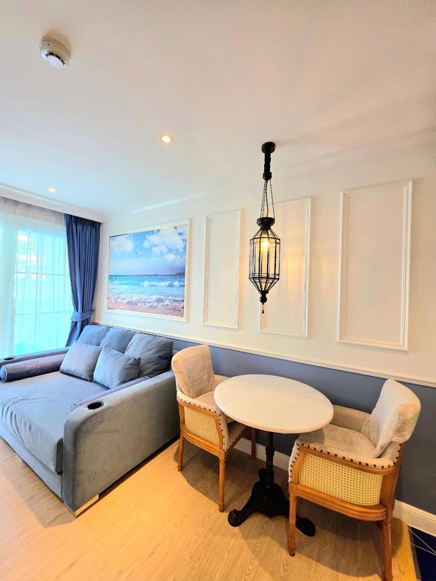 Seven Seas Cote D'Azur Resort Jomtien Na Chom Thian Exteriör bild