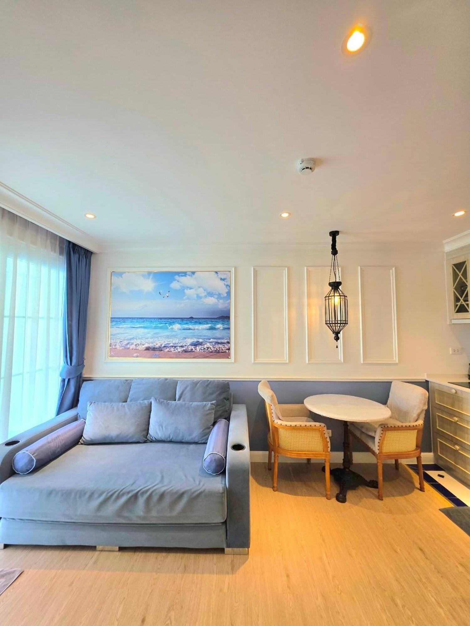 Seven Seas Cote D'Azur Resort Jomtien Na Chom Thian Exteriör bild
