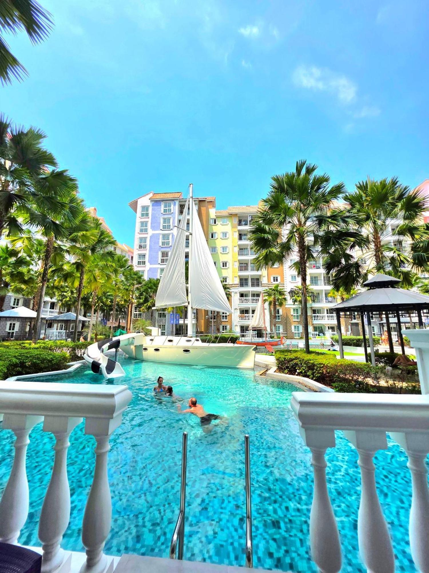 Seven Seas Cote D'Azur Resort Jomtien Na Chom Thian Exteriör bild